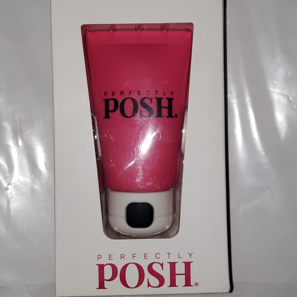 Posh phone charger